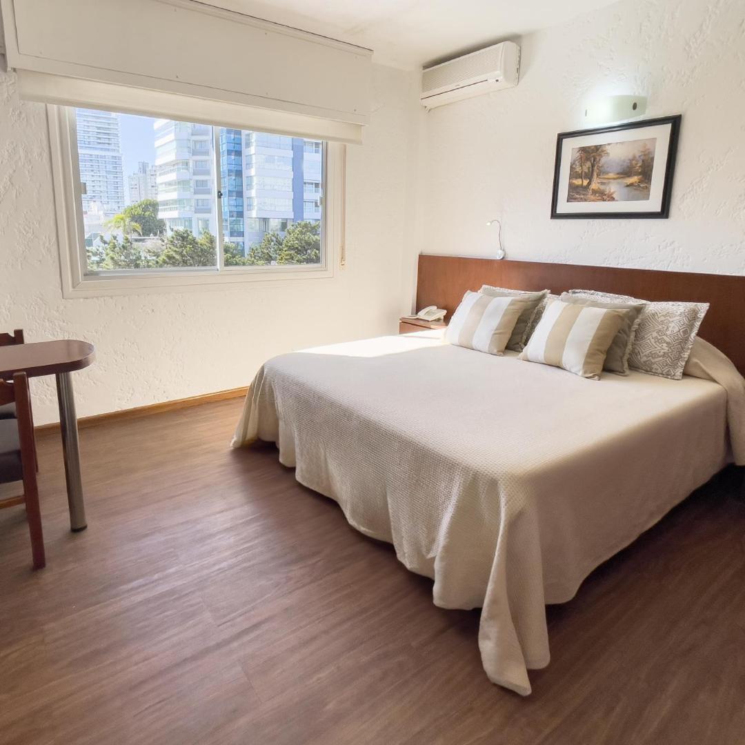 Hotel Ajax Punta del Este Ngoại thất bức ảnh
